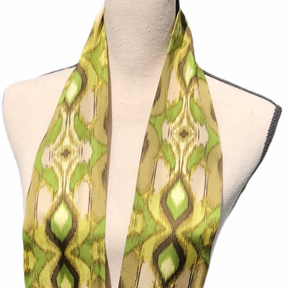 Long Green Ikat Scarf - Picture 5 of 8